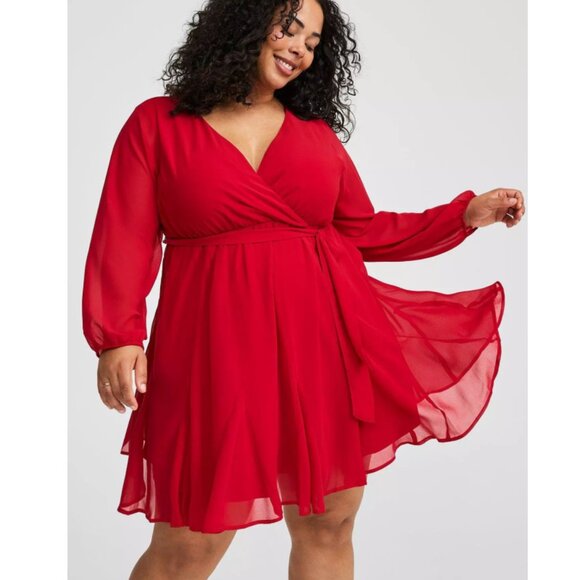 NWT Torrid 1 Red Chiffon Surplice Mini Dress 1X 14 16 - Picture 1 of 12